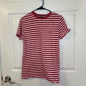 Tommy Hilfiger Men’s Red and White Stripe Cotton T-Shirt Size Small